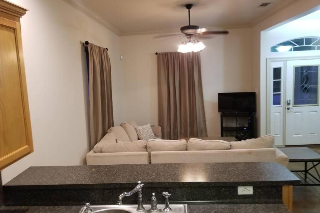 Villa 1 Hammond Εξωτερικό φωτογραφία